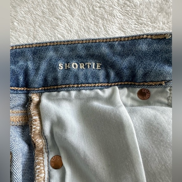 American Eagle Jean Shorts - Next Level Stretch Shortie - Picture 4 of 7